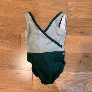 Bran new lucky Leo dance leotard